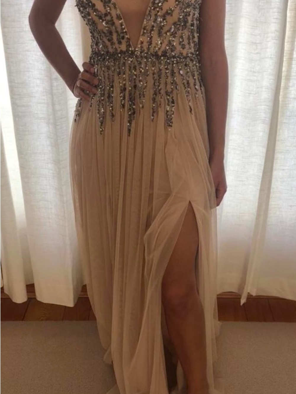 Aidan Mattox Elegant Peach Beaded Plunge Evening Dress